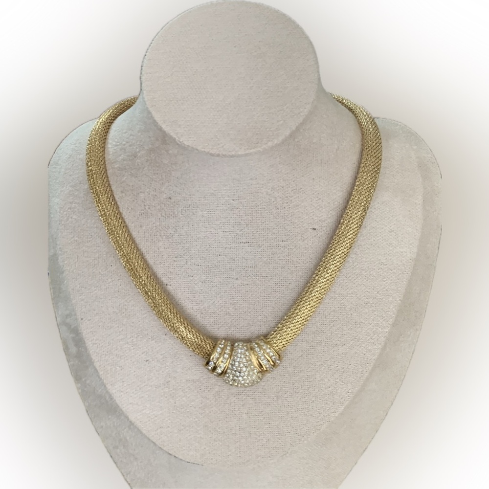 CHRISTIAN DIOR GOLD PLATED CRYSTAL CHOKER
NECKLACE - Picture 6 of 7